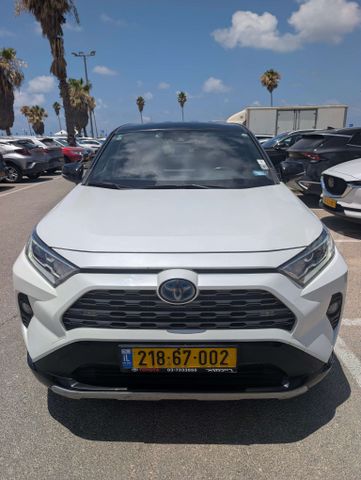 מודעת רכב טויוטה RAV4