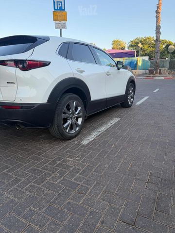 מאזדה CX-30