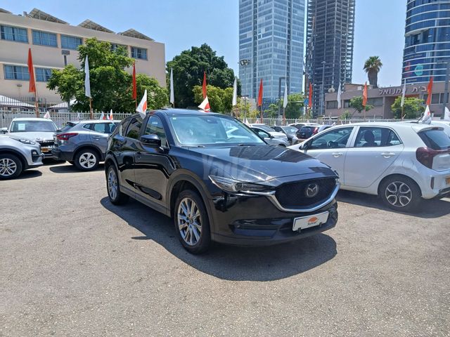 מודעת רכב מאזדה CX-5