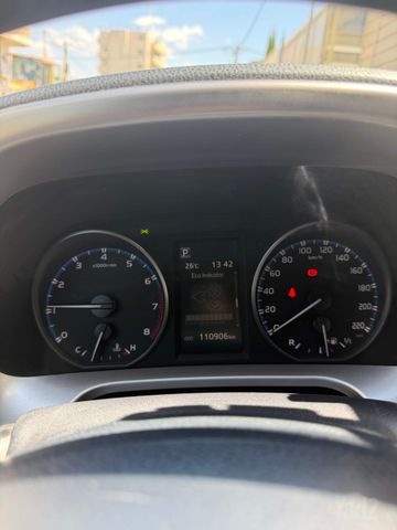 טויוטה RAV4