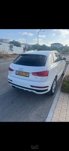 אאודי Q3