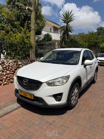מודעת רכב מאזדה CX-5
