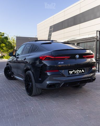 ב מ וו X6