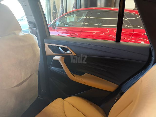 אם ג'י EHS PHEV