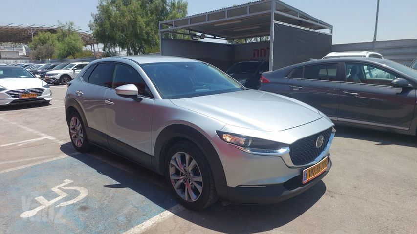 מאזדה CX-30