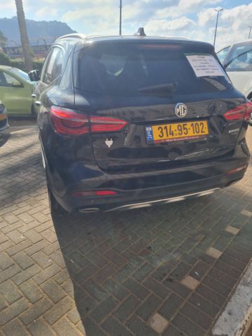 אם ג'י EHS PHEV