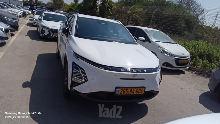 מודעת רכב צ׳רי FX