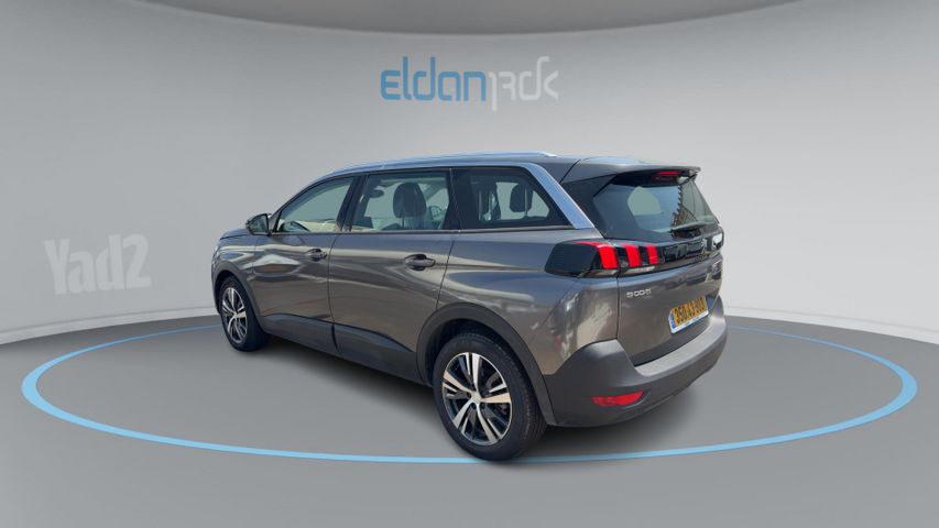 פיג'ו 5008
