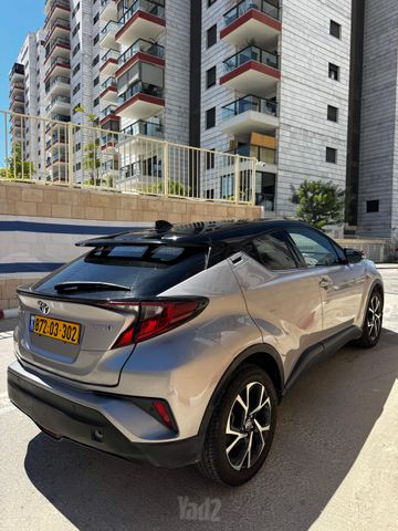 טויוטה C-HR