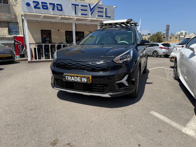 קיה נירו פלוס