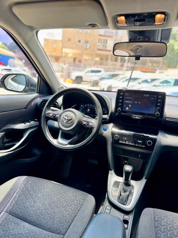 טויוטה יאריס קרוס