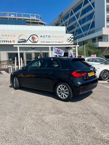 אאודי A1