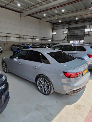 אאודי A4