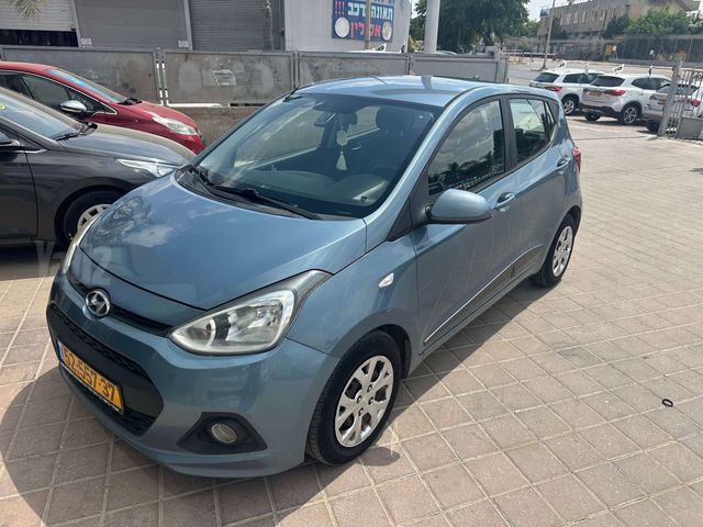 יונדאי i10