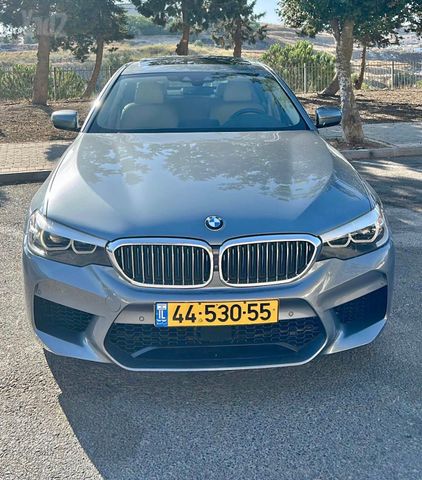 מודעת רכב ב מ וו סדרה 5