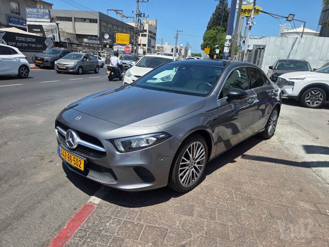 מודעת רכב מרצדס-בנץ A-class