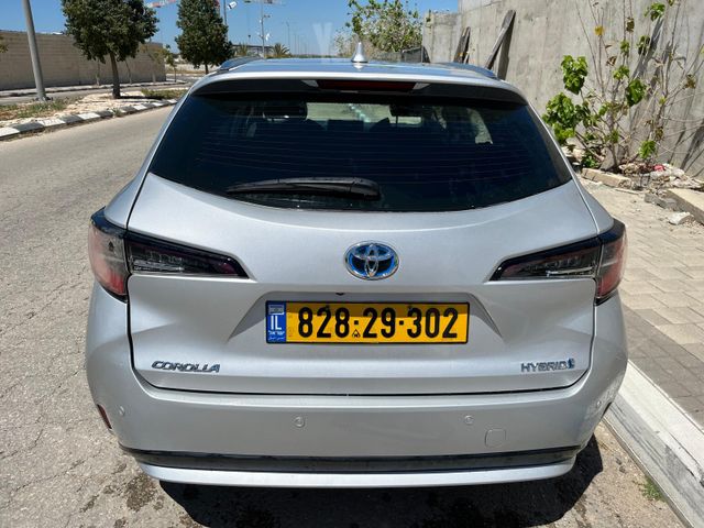 מודעת רכב טויוטה קורולה 1