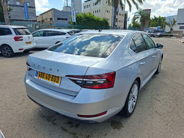 סקודה סופרב