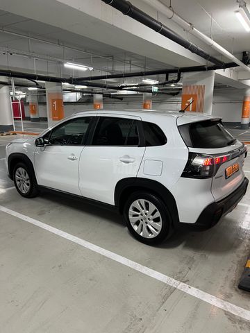 סוזוקי S-Cross