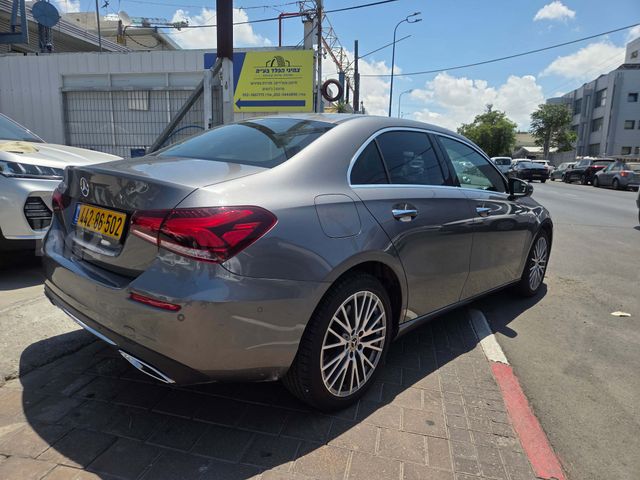 מודעת רכב מרצדס-בנץ A-class 2