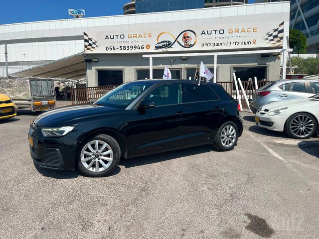 אאודי A1