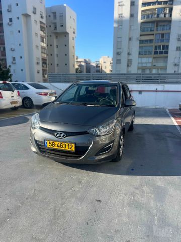 מודעת רכב יונדאי i20
