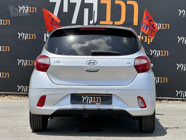 יונדאי i10