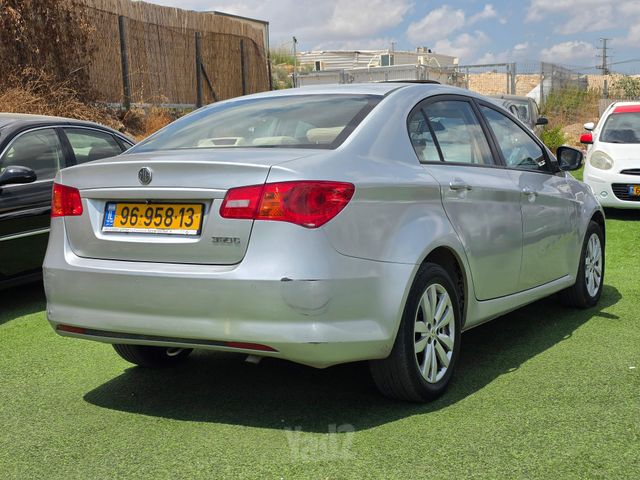 אם ג'י 350