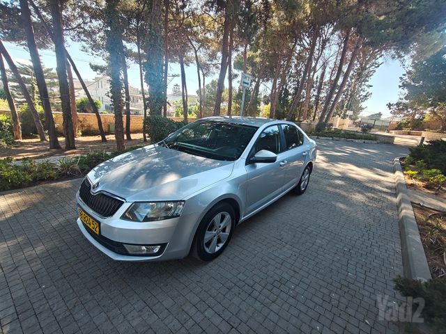 סקודה אוקטביה