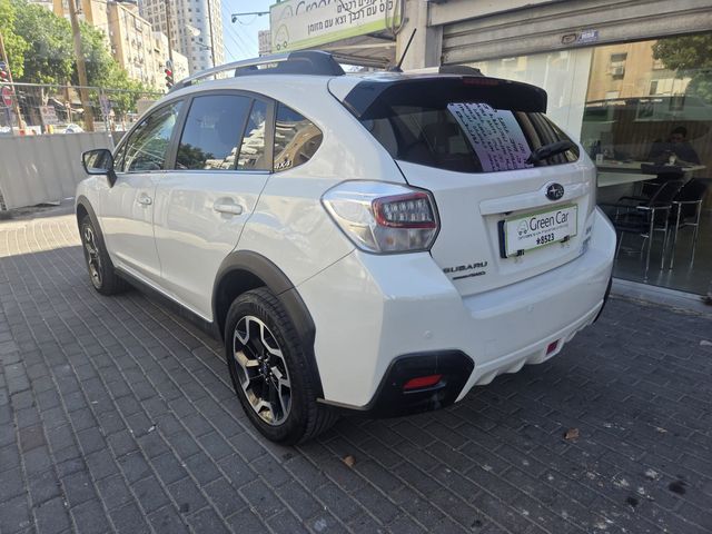 סובארו XV