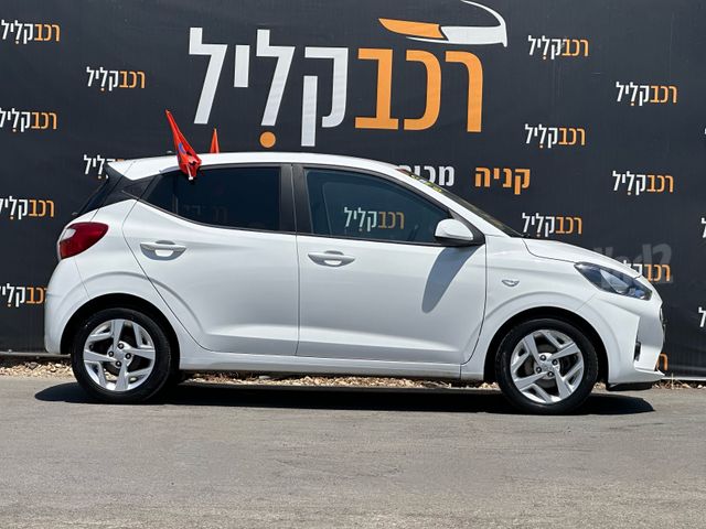 יונדאי i10