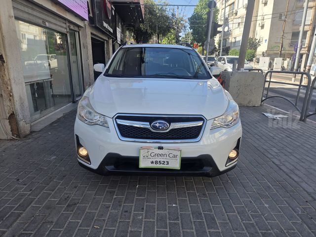 מודעת רכב סובארו XV