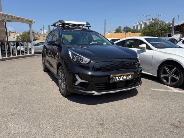 קיה נירו פלוס