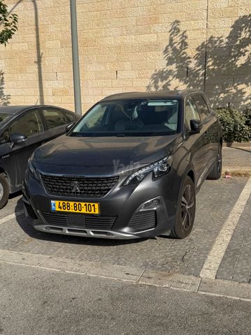 פיג'ו 5008
