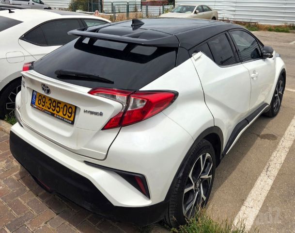 טויוטה C-HR