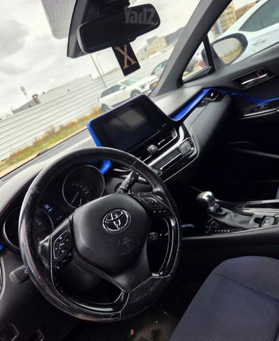 טויוטה C-HR