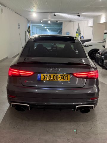 אאודי RS 3