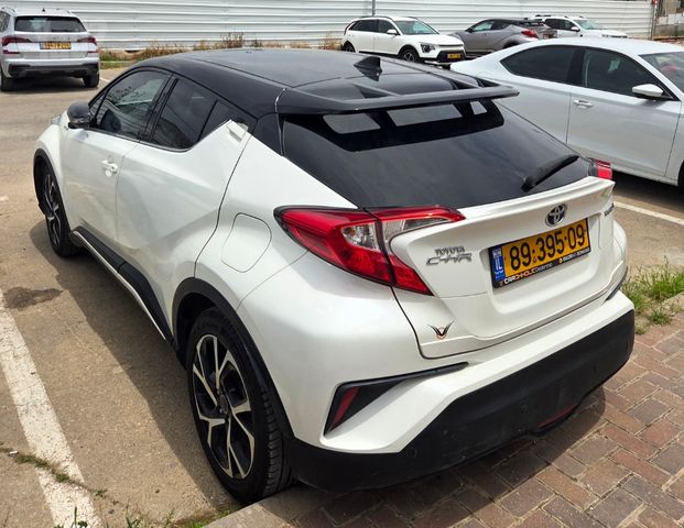 טויוטה C-HR