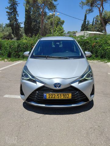 מודעת רכב טויוטה יאריס