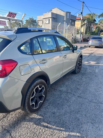 סובארו XV