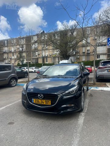 מאזדה 3