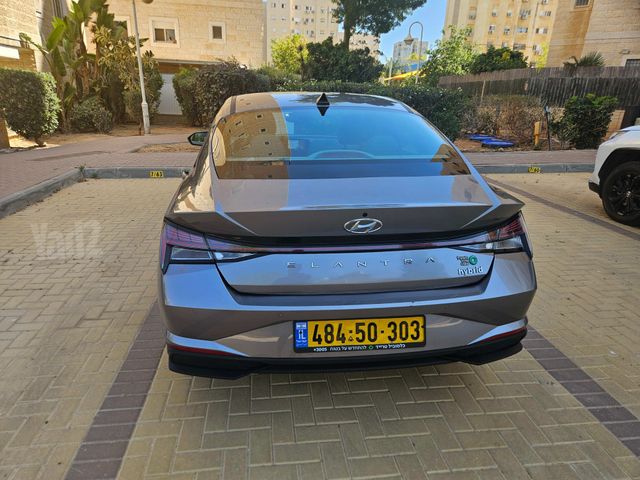 יונדאי אלנטרה