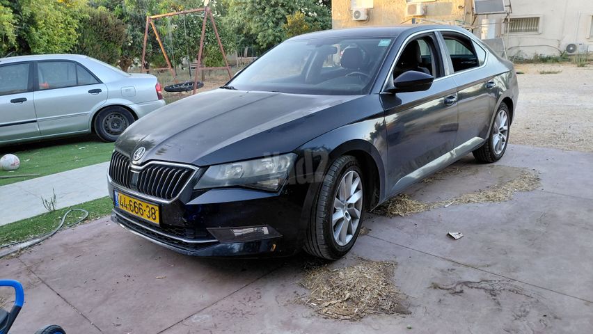 מודעת רכב סקודה סופרב