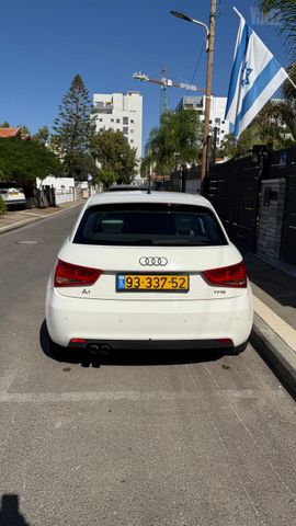 אאודי A1