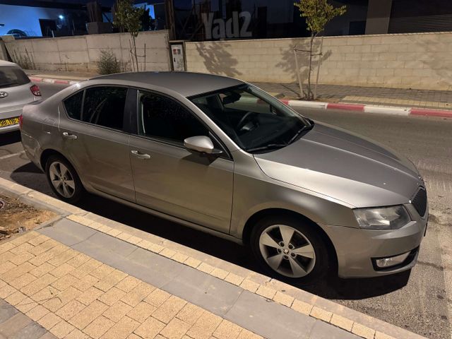 סקודה אוקטביה