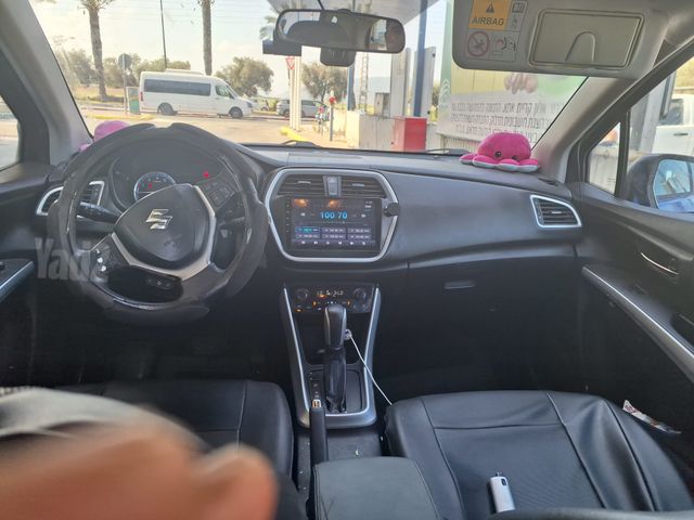 סוזוקי קרוסאובר