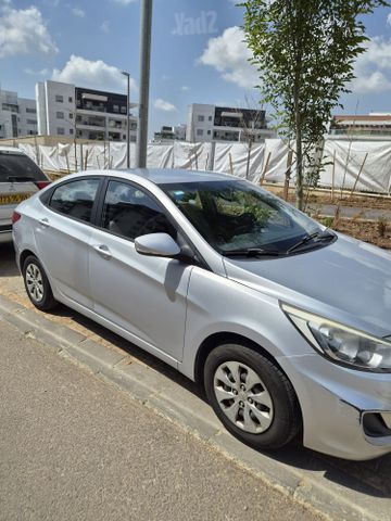 יונדאי אקסנט i25