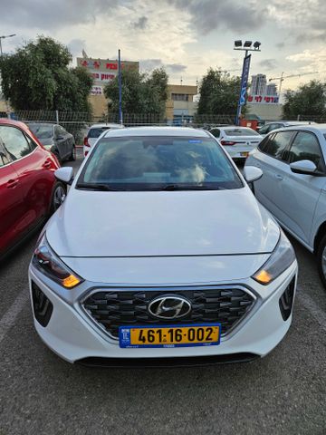 יונדאי איוניק