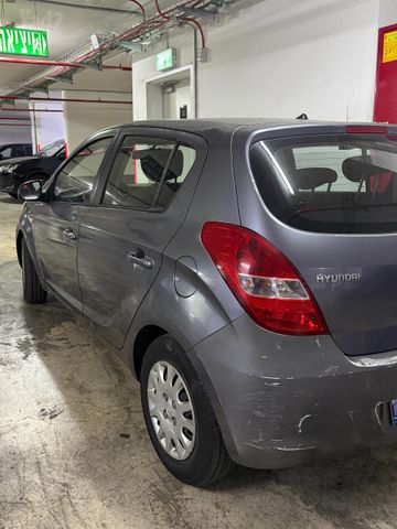מודעת רכב יונדאי i20