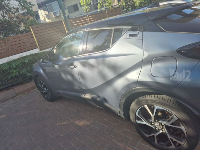 טויוטה C-HR
